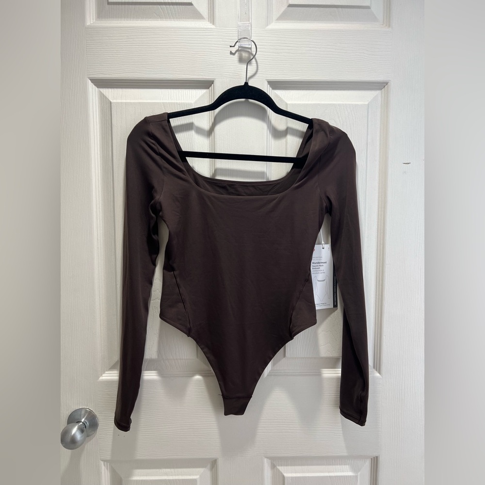 Lululemon Wundermost Ultra-Soft Nulu Square-Neck LS Bodysuit-
Espresso- SzS